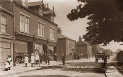 Briggate (Main St.)